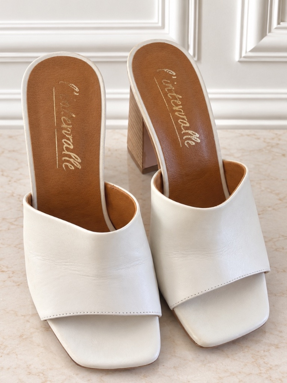 'INTERVALLE White Leather Square-Toe Block Heel Mules – EU 39